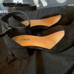 Torrid block heel black size 9